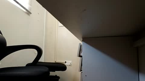 03aype online show from November 2025 02:50:01 PM