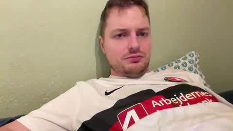 095mike online show from November 2025 03:37:02 PM