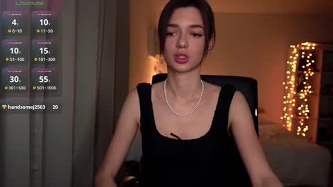 Snapshot of 0_perfect_imperfection_0 chatting on February 2026 01:36:01 AM Olivia online show from February 2026 01:36:01 AM