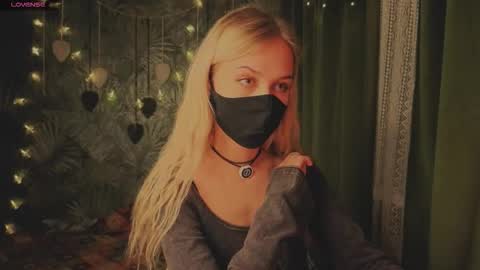 Snapshot of 0ophelia chatting on February 2026 10:35:02 PM 0ophelia online show from February 2026 10:35:02 PM