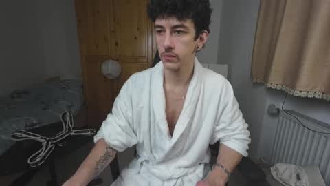 Antonio online show from March 2026 10:38:01 PM