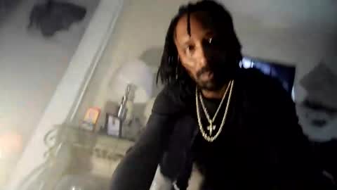 Snapshot of 11hundsum chatting on March 2026 07:07:02 PM Darkmeat100 online show from March 2026 07:07:02 PM