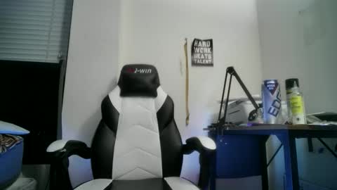 Snapshot of 11inchtattedtrinibad chatting on November 2025 06:23:02 AM 11inchtattedtrinibad online show from November 2025 06:23:02 AM