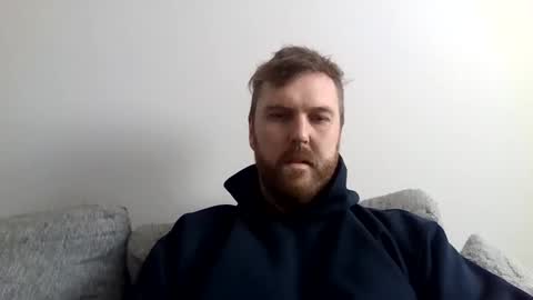 123holt123 online show from April 2026 07:47:02 PM