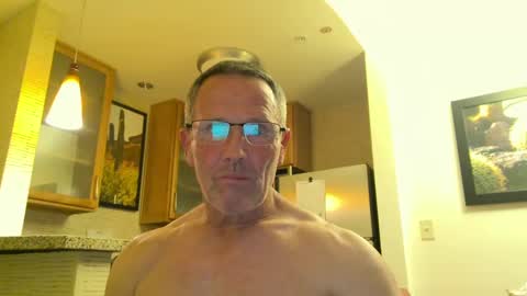 Snapshot of 13glanmorfa chatting on December 2024 02:01:02 AM 13glanmorfa online show from December 2024 02:01:02 AM