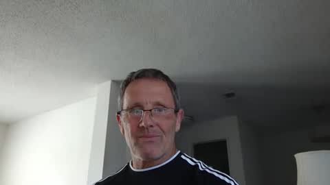 Snapshot of 13glanmorfa chatting on February 2025 09:31:02 PM 13glanmorfa online show from February 2025 09:31:02 PM