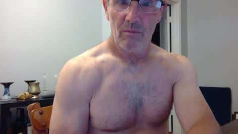 Snapshot of 13glanmorfa chatting on May 2026 01:51:01 PM 13glanmorfa online show from May 2026 01:51:01 PM