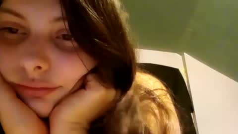 18andInoccent online show from September 2025 05:33:02 AM