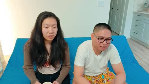 Tong  Ralph online show from December 2025 12:48:01 AM