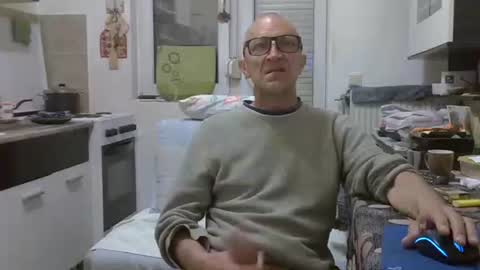 1973man online show from March 2026 01:44:01 AM