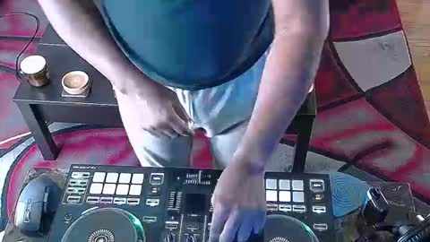 Snapshot of 19ericb68 chatting on October 2025 11:59:02 PM Mr. E the BBC online show from October 2025 11:59:02 PM