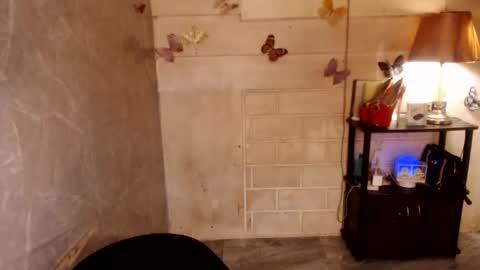 angel online show from October 2025 02:47:02 AM