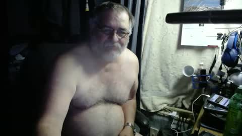 Snapshot of 1dusty60 chatting on February 2025 10:19:01 AM 1dusty60 online show from February 2025 10:19:01 AM