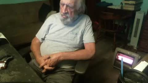 1handyanddee online show from March 2025 02:36:01 AM