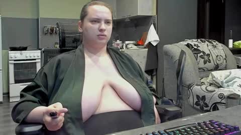 Snapshot of 1lindsey1 chatting on February 2025 11:57:02 AM 1LINDSEY1 online show from February 2025 11:57:02 AM