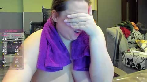 Snapshot of 1lindsey1 chatting on October 2025 12:34:02 PM 1LINDSEY1 online show from October 2025 12:34:02 PM