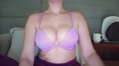 Onna online show from January 2026 11:15:02 AM