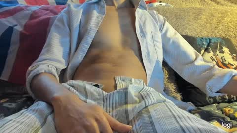 Snapshot of 1mehdiman chatting on January 2025 02:27:01 AM MED online show from January 2025 02:27:01 AM