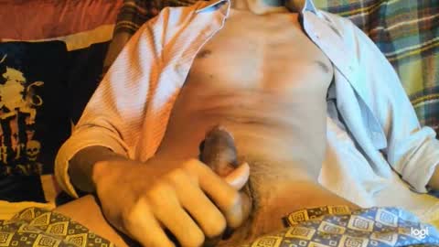 Snapshot of 1mehdiman chatting on October 2025 10:40:02 PM MED online show from October 2025 10:40:02 PM