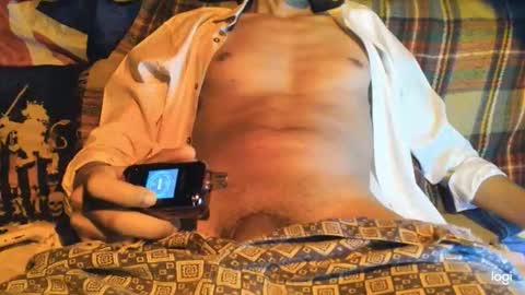 Snapshot of 1mehdiman chatting on October 2025 11:14:02 PM MED online show from October 2025 11:14:02 PM