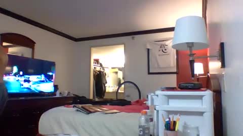 TheShyOne18 online show from May 2026 12:28:02 AM