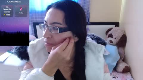 paola online show from January 2025 10:37:01 PM