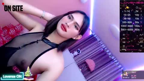 Snapshot of 1sexy_kattie chatting on December 2024 10:57:02 PM 1sexy kattie online show from December 2024 10:57:02 PM