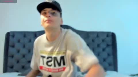 1Threestar online show from October 2025 12:00:02 PM