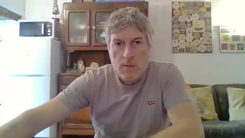 Snapshot of 22esserre chatting on April 2026 10:52:01 AM 22esserre online show from April 2026 10:52:01 AM