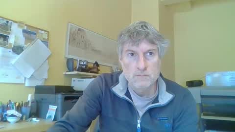 Snapshot of 22esserre chatting on May 2026 02:45:01 PM 22esserre online show from May 2026 02:45:01 PM