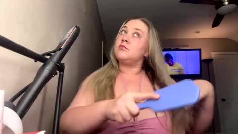 Snapshot of 22thickfatpussy chatting on June 2026 06:41:01 PM 22thickfatpussy online show from June 2026 06:41:01 PM