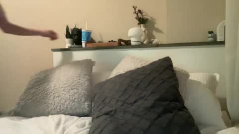 Snapshot of 26sneakers chatting on December 2024 02:14:01 AM 26sneakers online show from December 2024 02:14:01 AM