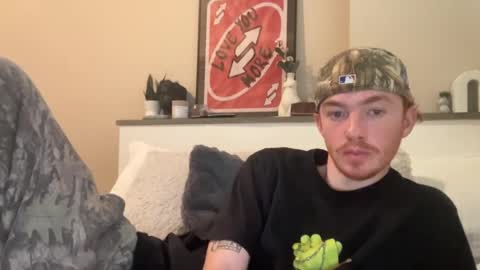 Snapshot of 26sneakers chatting on February 2025 07:00:01 PM 26sneakers online show from February 2025 07:00:01 PM