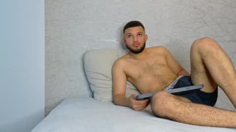 2alexoconor online show from February 2025 08:25:01 PM