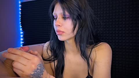 2emo4fam online show from January 2025 07:27:02 PM