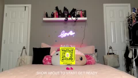 Snapshot of 2for5uncut chatting on September 2025 07:13:01 PM RR UnCut online show from September 2025 07:13:01 PM