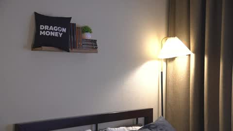 Elley  online show from April 2026 06:11:02 AM