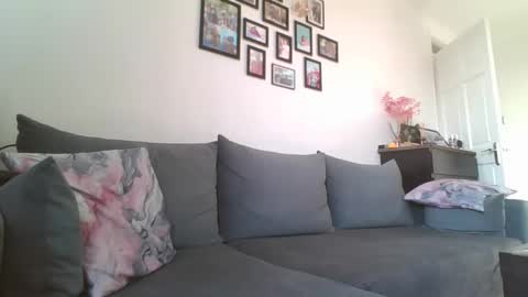 2hott4 online show from March 2026 09:37:01 AM