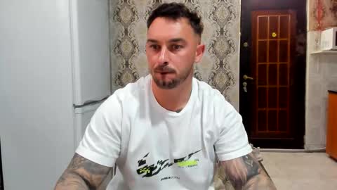 2sexymuscles online show from May 2026 08:14:02 PM