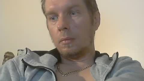 Snapshot of 2small4you83 chatting on December 2024 10:25:02 AM 2small4you83 online show from December 2024 10:25:02 AM