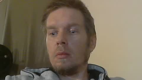 Snapshot of 2small4you83 chatting on January 2025 04:21:01 AM 2small4you83 online show from January 2025 04:21:01 AM