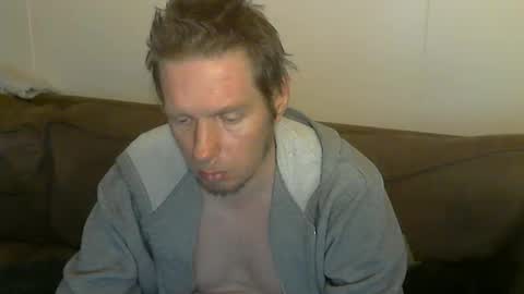 2small4you83 online show from April 2026 01:08:01 AM