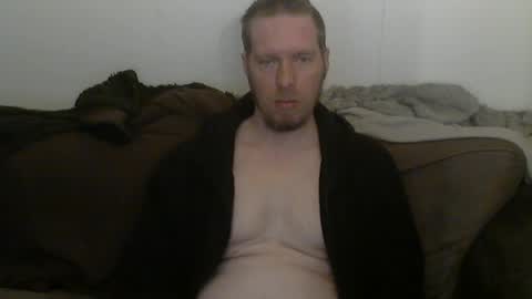 Snapshot of 2small4you83 chatting on May 2026 06:48:01 PM 2small4you83 online show from May 2026 06:48:01 PM