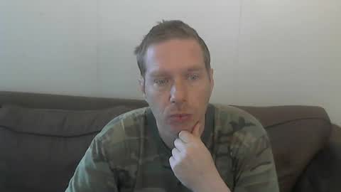 Snapshot of 2small4you83 chatting on June 2026 09:56:01 AM 2small4you83 online show from June 2026 09:56:01 AM