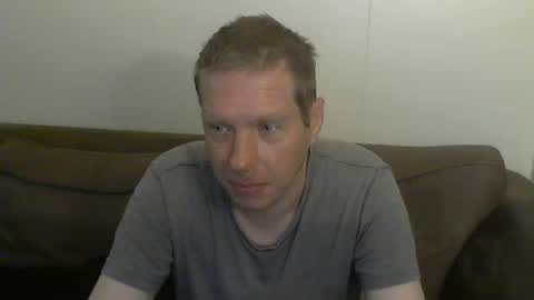 Snapshot of 2small4you83 chatting on June 2026 11:01:02 AM 2small4you83 online show from June 2026 11:01:02 AM