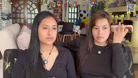 Dalilah and Tarah online show from June 2026 07:07:01 PM