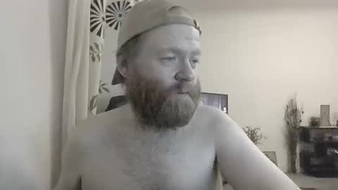 Snapshot of 33uk3 chatting on October 2025 12:01:02 AM 33UK online show from October 2025 12:01:02 AM