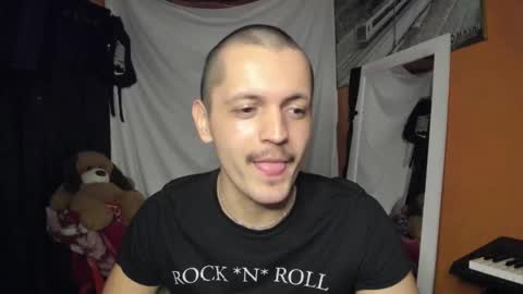 Alex THE BIG SNAKE DUDE online show from October 2025 01:15:01 AM