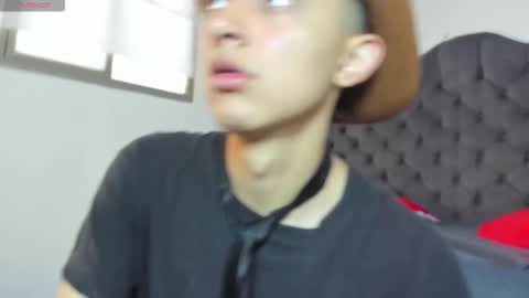 Guy 1  Guy 2  Guy 3. online show from November 2025 07:59:01 PM