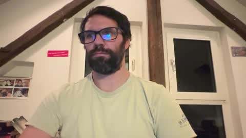 Snapshot of 3hle chatting on January 2025 02:25:01 AM Dani online show from January 2025 02:25:01 AM